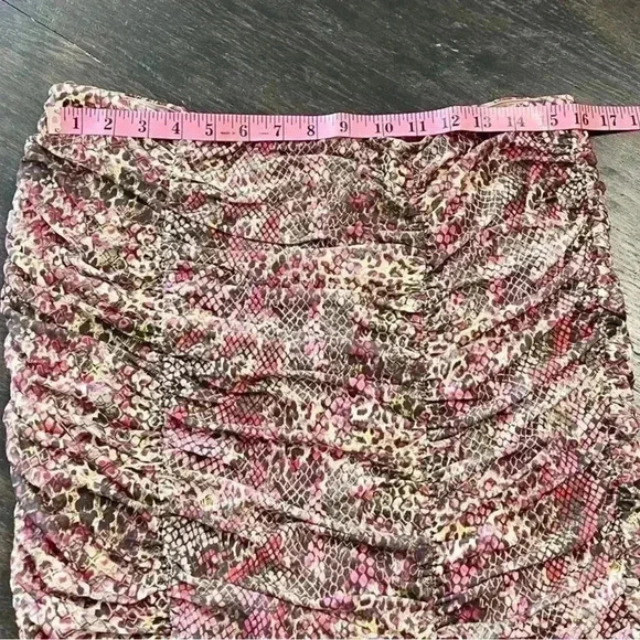 Bebe Ruched Mesh Midi Skirt, Pink Multi Snake Print, Lined, Size XL. NWT! - Picture 14 of 15